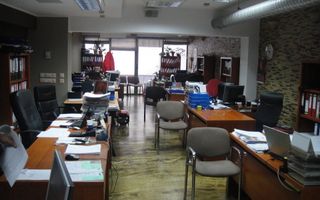 Birouri, salon infrumusetare, cabinet medical, centru wellness-Unirii cu Traian - Poză 4