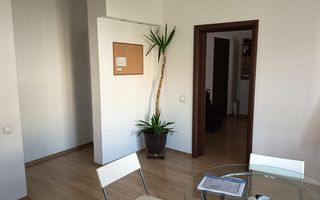 vila 6 camere | Tineretului | 3 parcari | renovata complet - Poză 2