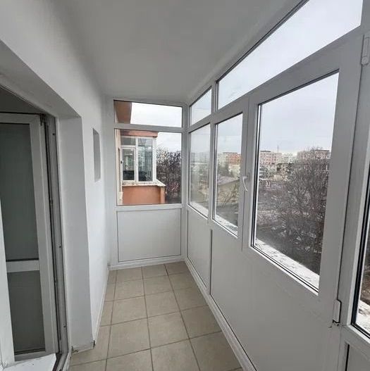 AP. 2 CAMERE RAHOVA, LOC PARCARE, MOBILAT MODERN, BLOC REABILITAT - Poză 8