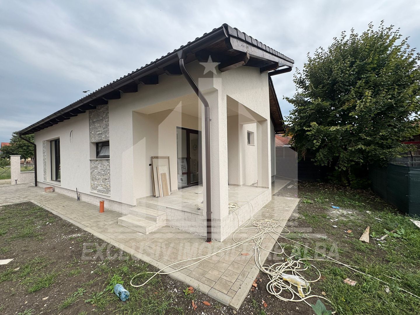 Casa individuala pe un nivel de vanzare, Orizont - Poză 9