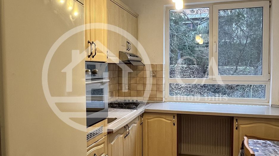 Apartament cu 3 camere de inchiriat in zona Central, Oradea - Poză 7