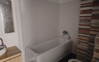 Apartament 2 camere 64 mp Copou 117300 euro - Poză 5