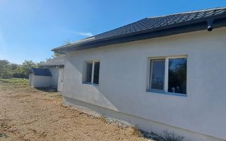 VANZARE CASA DEOSEBITA | VEDEA | TEREN 700 MP | 3 DORMITOARE | RENOVATĂ COMPLET - Poză 2