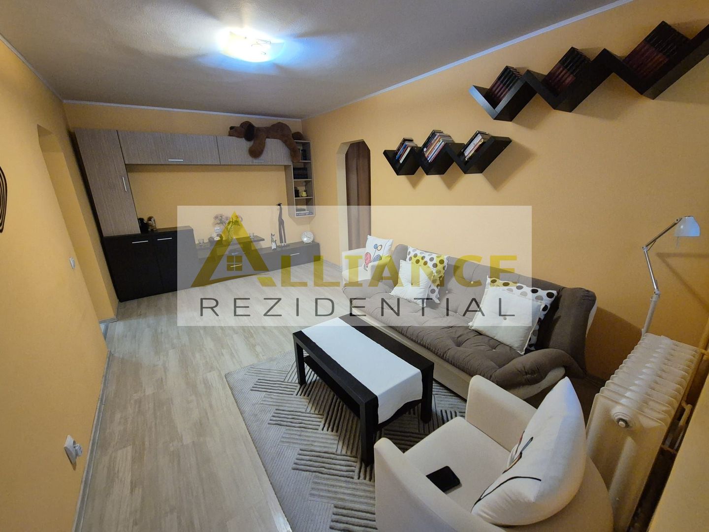 Piata Sudului Ap 2 Camere de Inchiriat - Poză 2