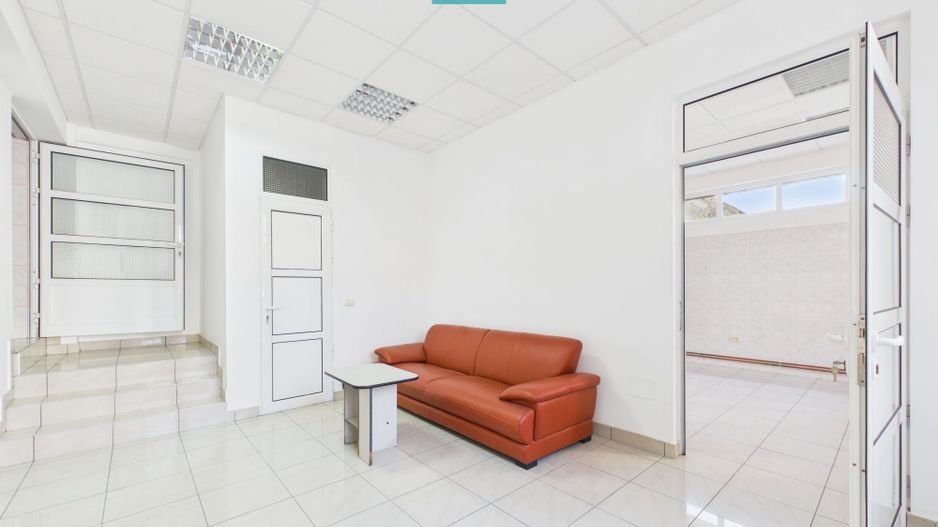 Imobil central cu destinație medicală, Arad - Poză 5