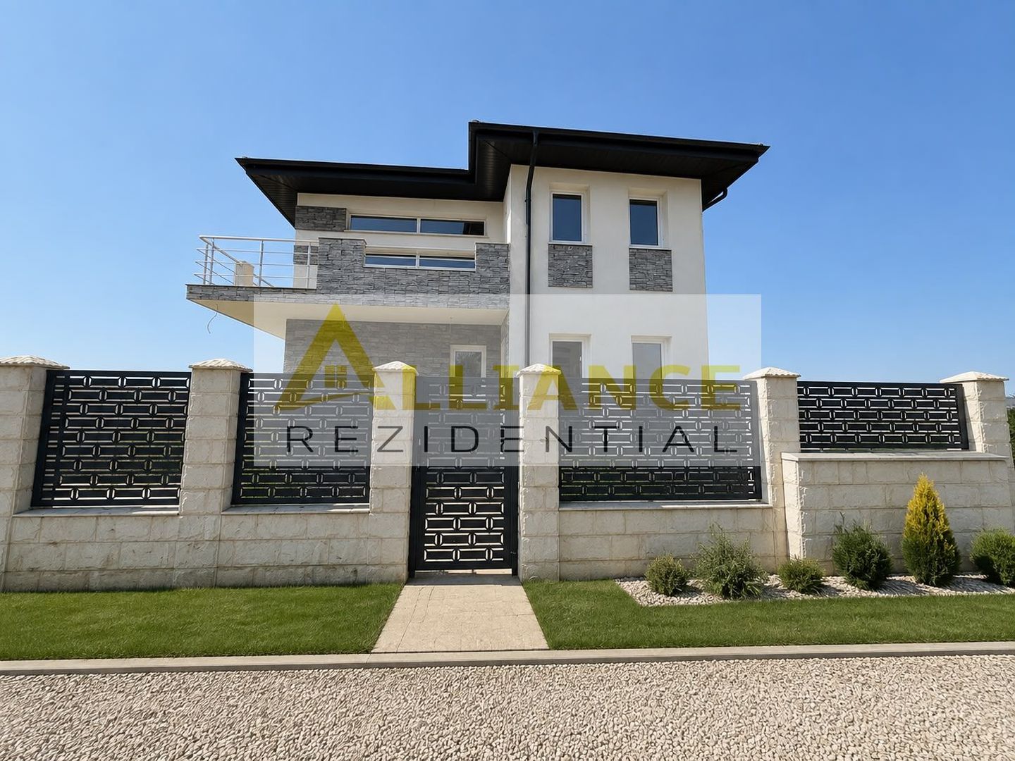 Vila individuala P+1E ~ 4 camere 2 bai ~ 247mp teren - Poză 1