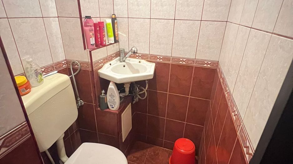 Apartament 1 camera decomandat– Zona Blascovici, etaj 3 - Poză 3