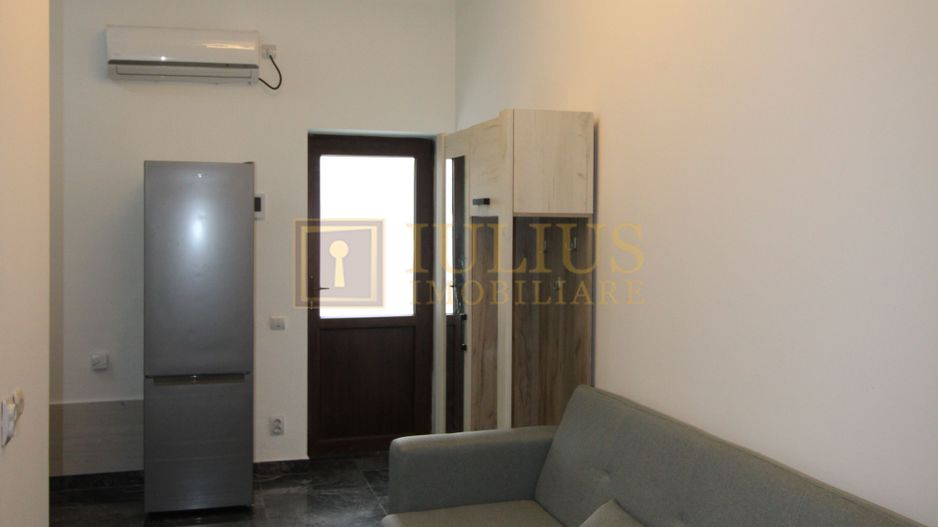 Apartament utilat  modern , situat la parter, curte coumuna privata - Poză 9