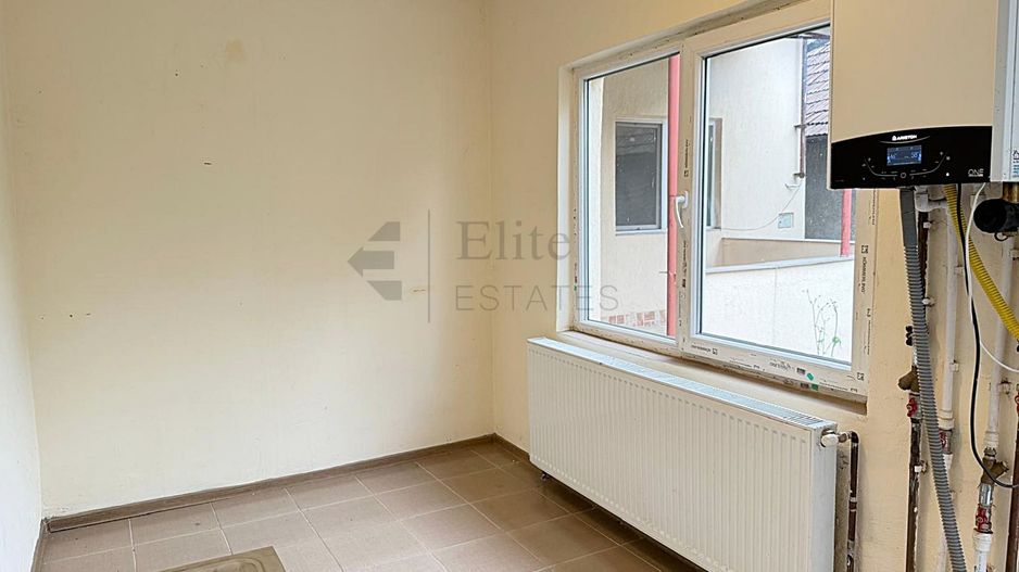 Casa singura in curte zona Parcul Salca | Acces auto - Poză 14