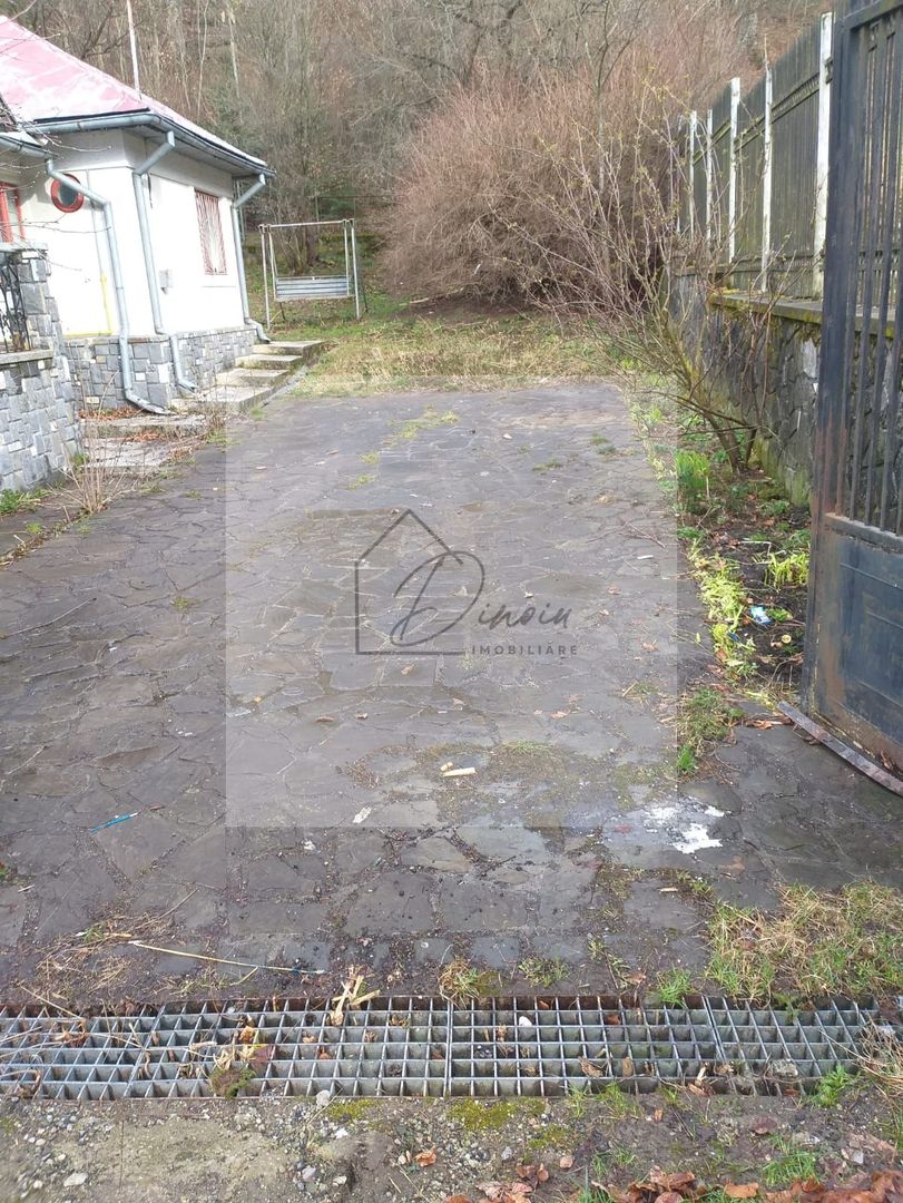 Busteni Casa 5camere si teren 494mp Castelul Cantacuzino langa padure - Poză 29