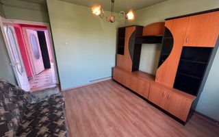 Apartament cu 3 camere, 66 mp, decomandat, Zona Fortuna - Poză 4