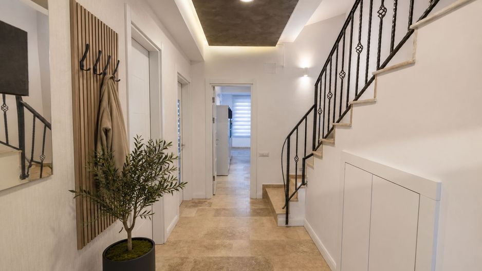 Vila la padure in complex zona Iancu Nicolae - Poză 11