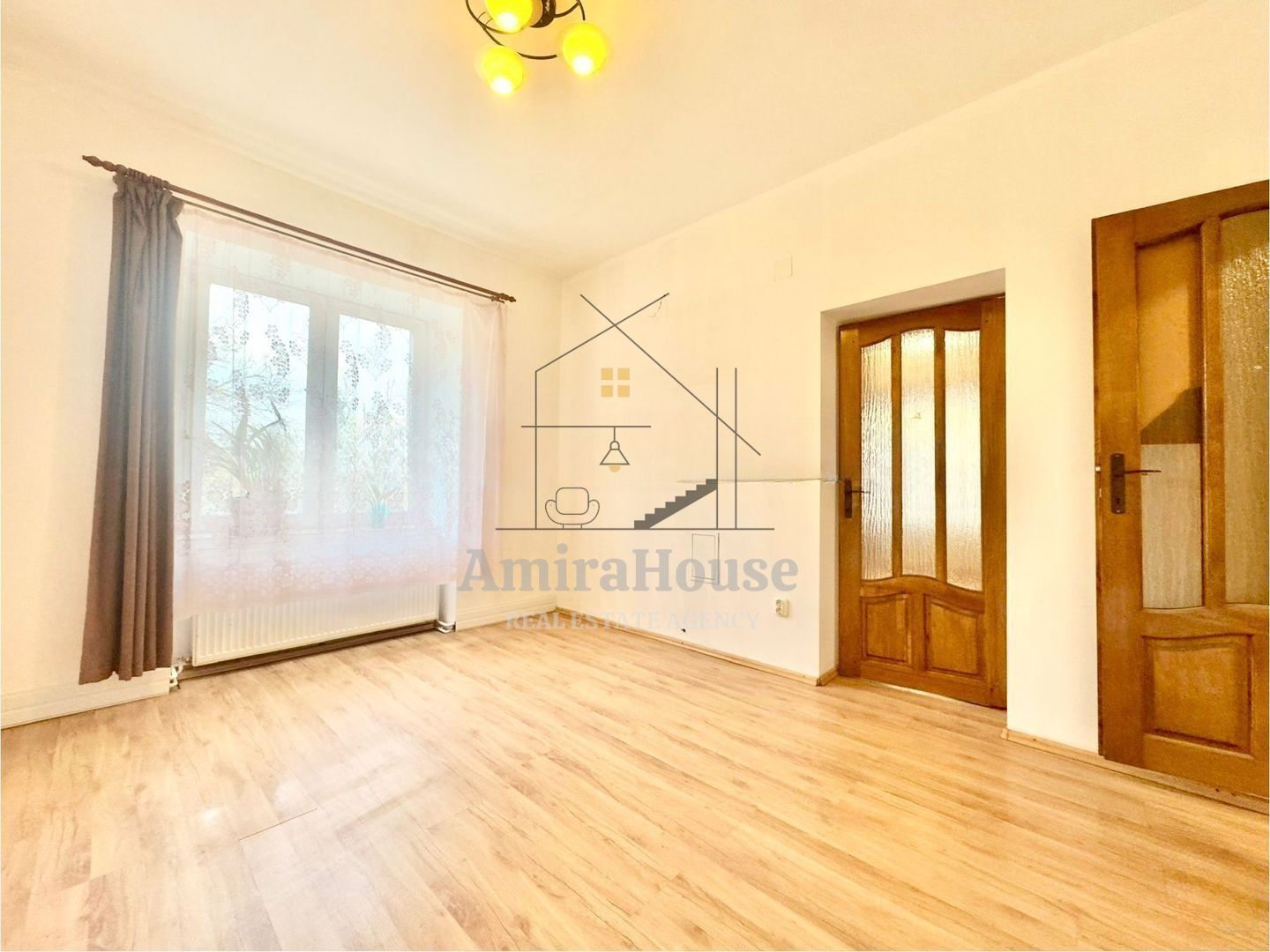 Apartament 3 camere, gradina, 87 mp utili, zona centrala Camera de Comert - Poză 1