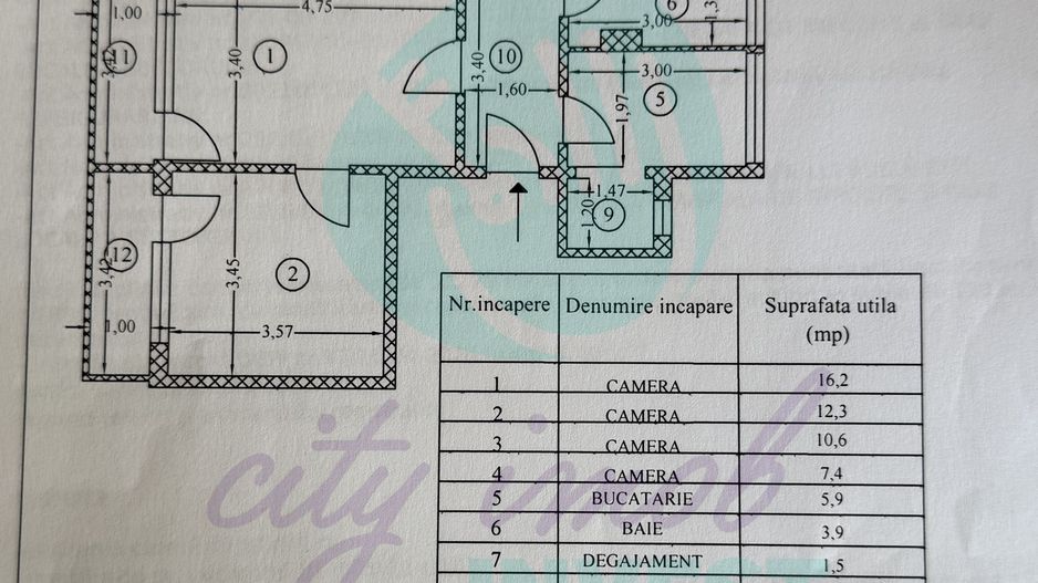4 camere ultracentral | Universitate – Romană | Ideal locuire sau investiție - Poză 4
