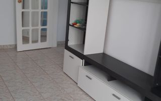 Apartament 2 camere,etaj 2,vest.disponibil - Poză 1