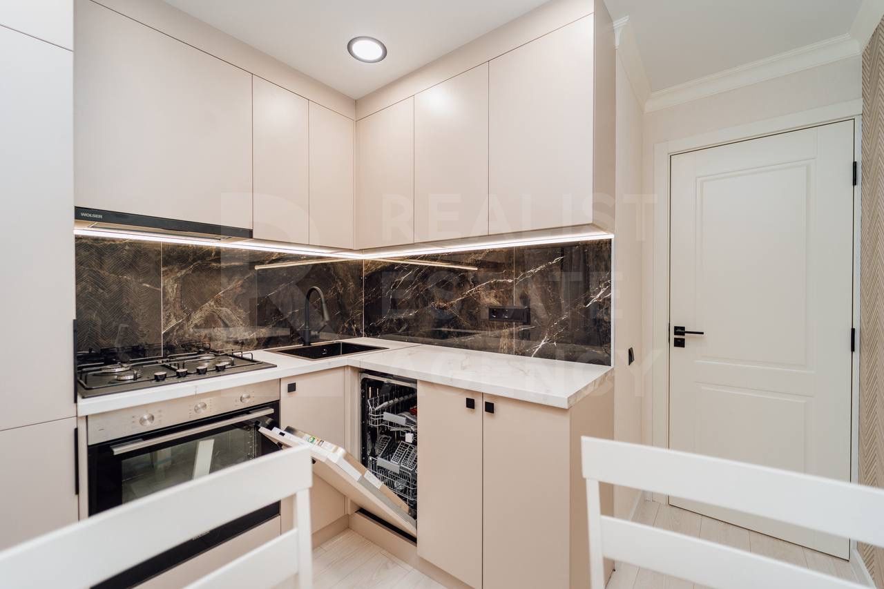 Vânzare, apartament, 2 camere + living, str. Saharov, Râșcani - Poză 7