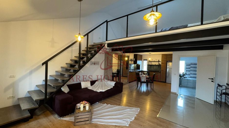 Apartament cu 2 camere, curte 120 mp, comision 0 - Poză 1