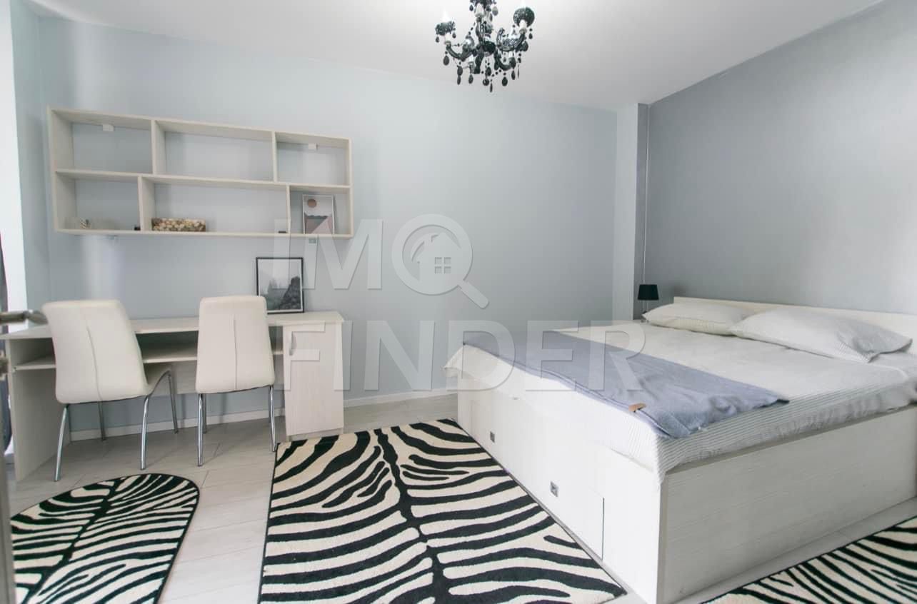 Vanzare apartament 3 camere, predare la cheie, Riviera Residence - Poză 5
