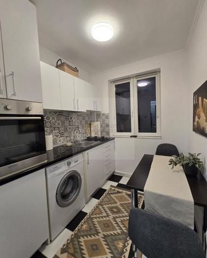 2 camere I Piata Romana - Bdul Magheru I Creditabil I Etaj 2 - Poză 7