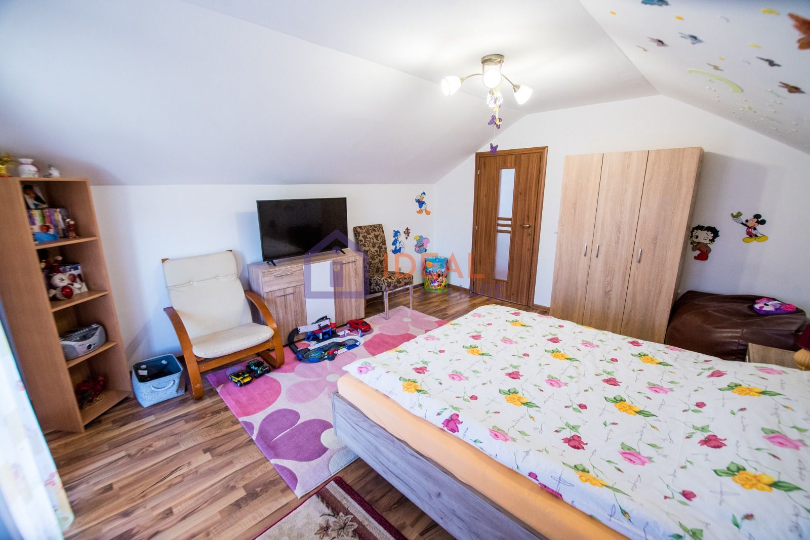 Casa Individuala cu 8 camere si 430 mp de curte, zona Calea Poplacii - Poză 28