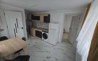 Garsoniera moderna la casa cu curte prima inchiriere in zona Strand - Poză 4
