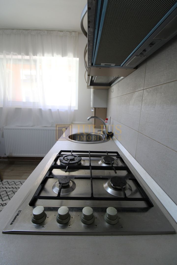 1 camera, decomandat, bucatarie inchisa, loc parcare ! - Poză 12