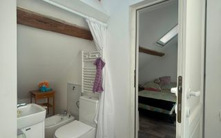 Apartament 2 camere, ultracentral, str.Traian Mosoiu - Oradea - Poză 9