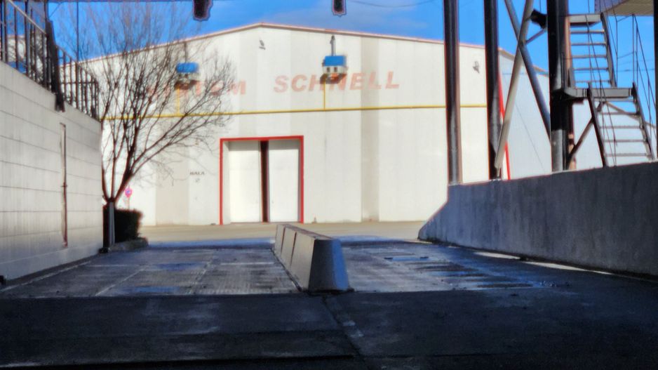 Hale depozit-productie industriala la 20 km de TM - Poză 18