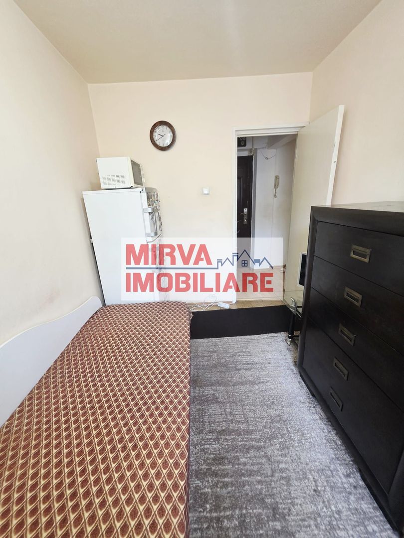 Apartament 3 camere, etaj 3, Malu Roșu – Str. Rîșnovenilor - Poză 17