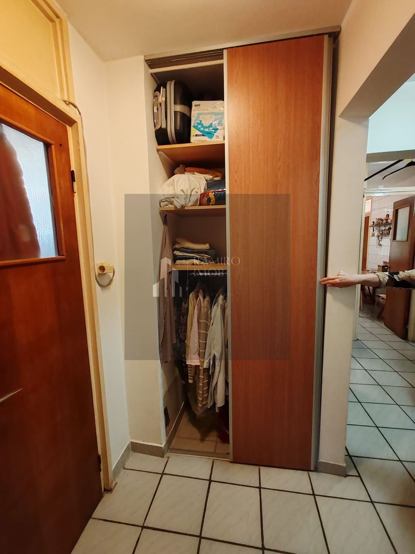 Apartament 2 camere, Sector 4, Resita/Luica, decomandat, spatios - Poză 7