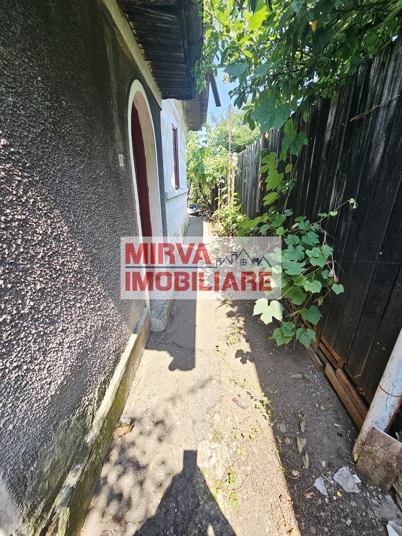 🏠 Casă de vânzare în zona Traian, Ploiești – Potențial uriaș! 🧱 - Poză 7