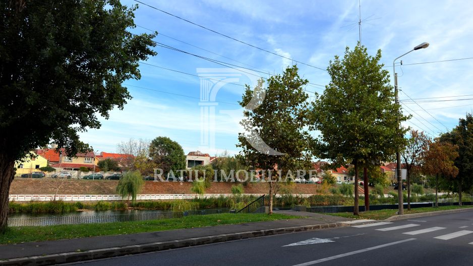 Spațiu comercial de închiriat | Ultracentral | Oradea - Poză 10