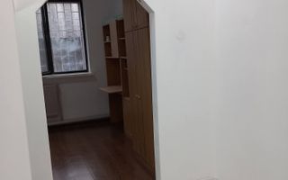 Garsoniera - parter/ proaspat renovata/ 20 mp/ zona Zimbru - langa Petrom - Poză 7