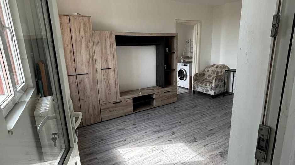 Vanzare Apartament 2 camere, 36 mp, et 6/10 - Alexandriei - Poză 1