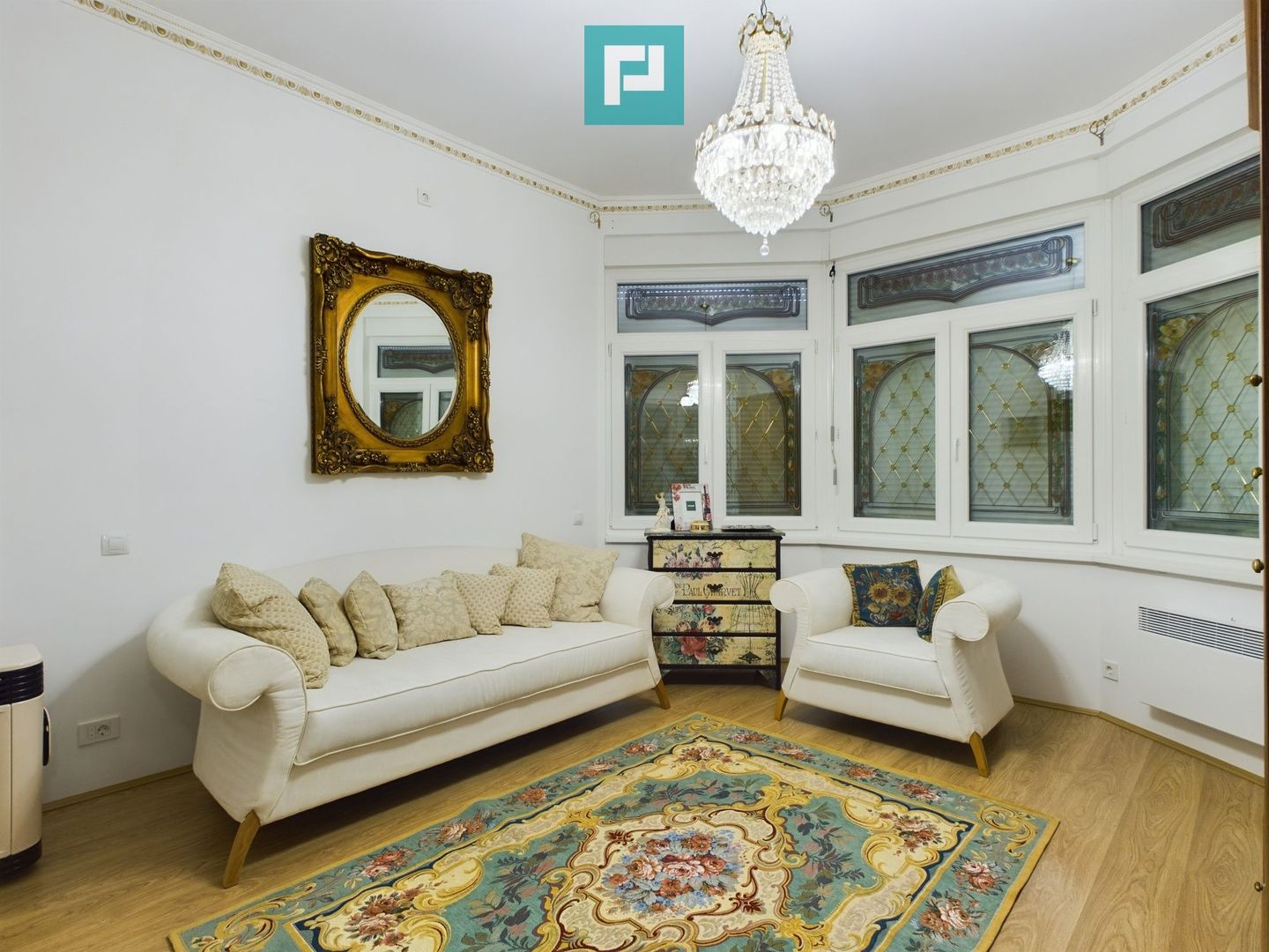 Vilă luxoasă cu o casă de oaspeți în Serbia - Poză 25