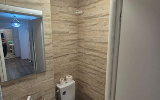 Vand apartament 3 camere Centru - Poză 8