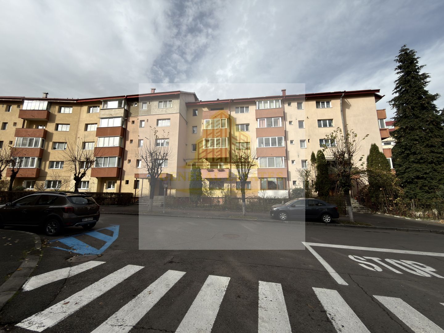 Închiriere Apartament 2 Camere Decomandat – Zona Răcădău, Brașov - Poză 1