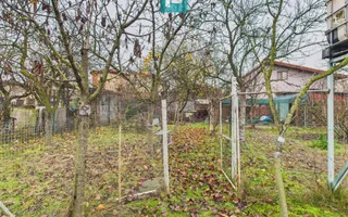 Două case pe un teren generos în Ghiroda - Poză 30