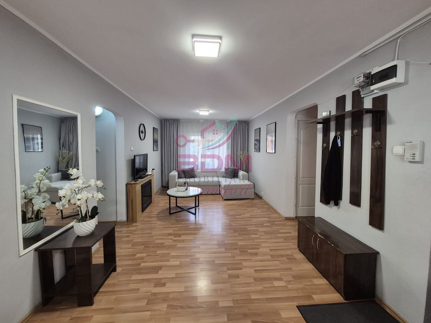 Apartament la cheie | 4 camere | etaj 1 | zona Micro 3 - Poză 1