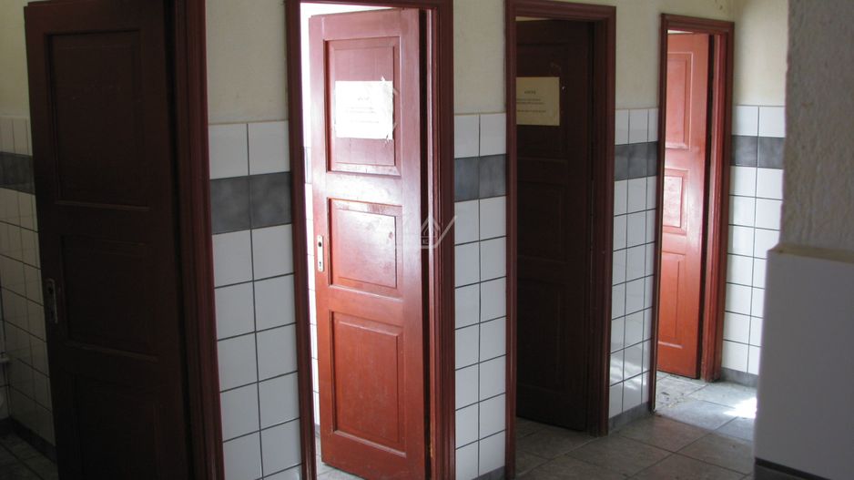 Hala + teren de vanzare! Toate utilitatile. - Poză 4