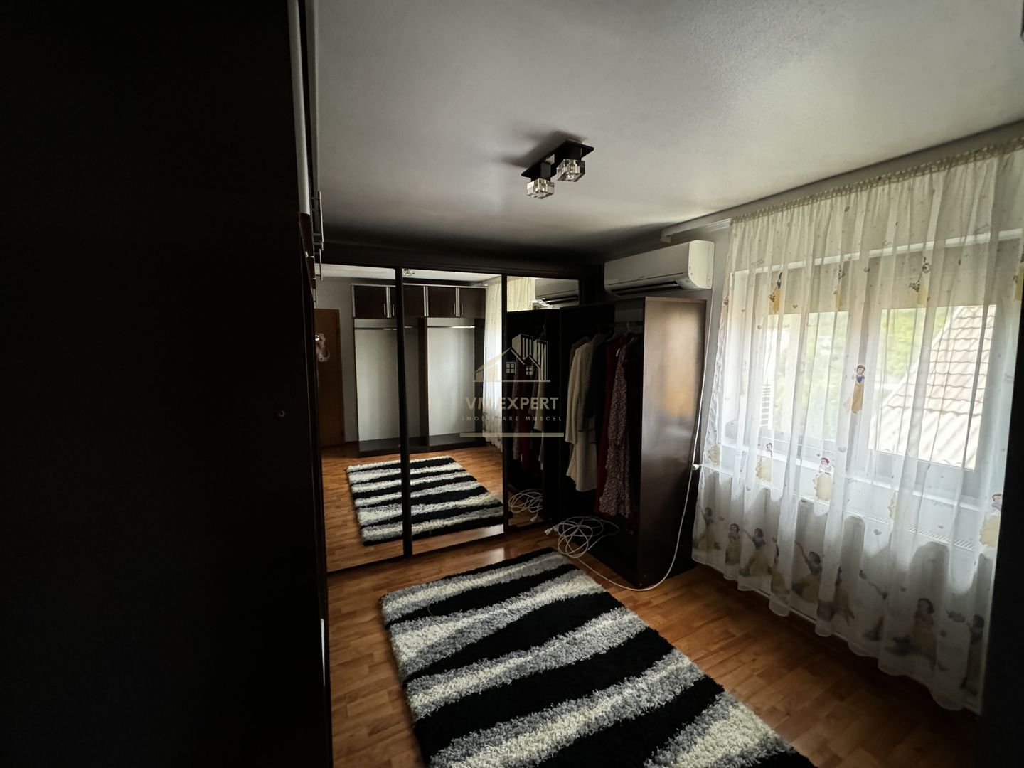 VILA 5 CAMERE, SCHITU GOLESTI ( JUD. ARGES ) - Poză 20