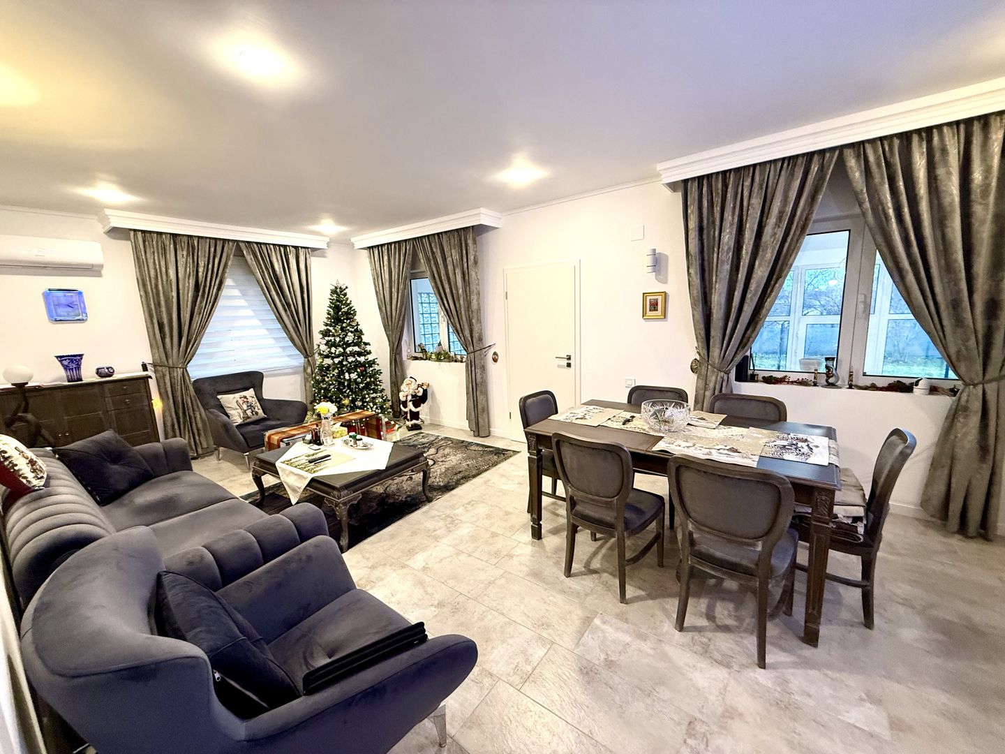 Vila în stil American - Total independentă energetic, garaj + terasă! - Poză 1