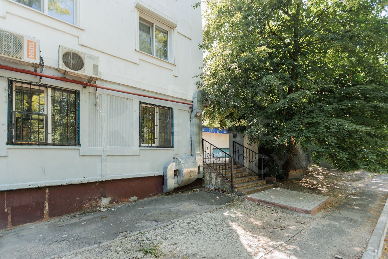 Chirie, spațiu comercial, 66,5 mp, str. Liviu Deleanu, Buiucani - Poză 2