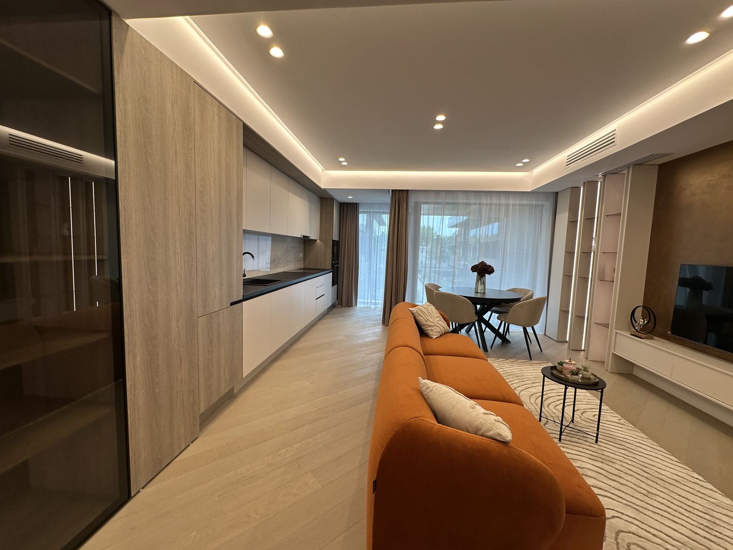 PRIMA INCHIRIERE 3 CAMERE CORTINA 126 - Poză 4