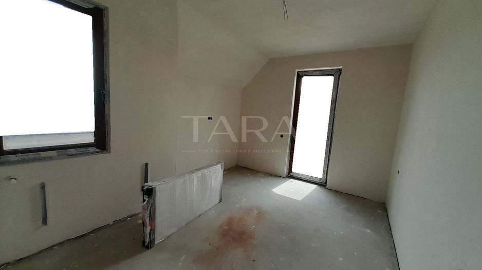 Casa individuala la intrare in Campenesti - Poză 7