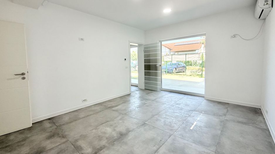 Casa individuală de închiriat - Giroc intrare - Poză 15