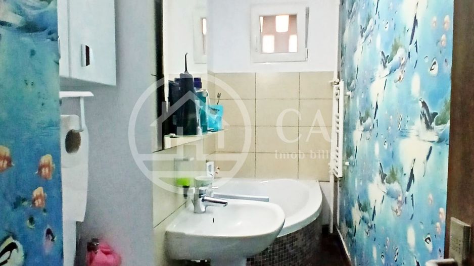 Apartament de vânzare cu 2 camere în zona Rogerius, Oradea - Poză 7
