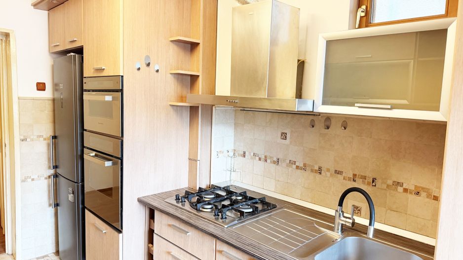 Apartament 2 camere de inchiriat Arad ultracentral, parter - Poză 4