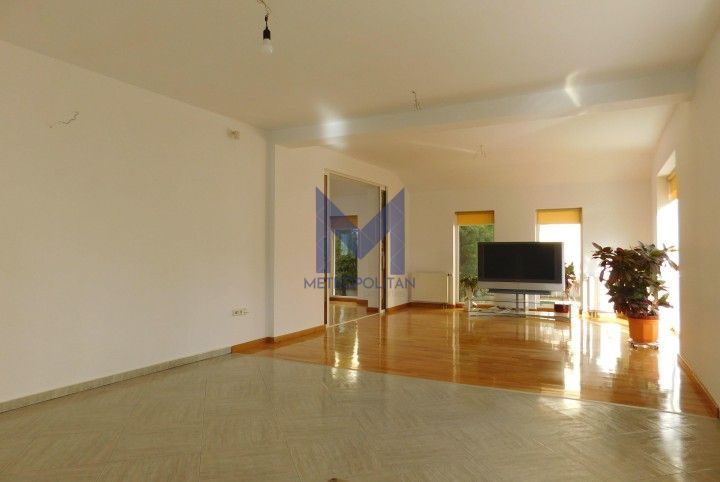 Vilă spectaculoasă de închiriat, parcare 10 locuri, Grădina Botanică - Poză 10