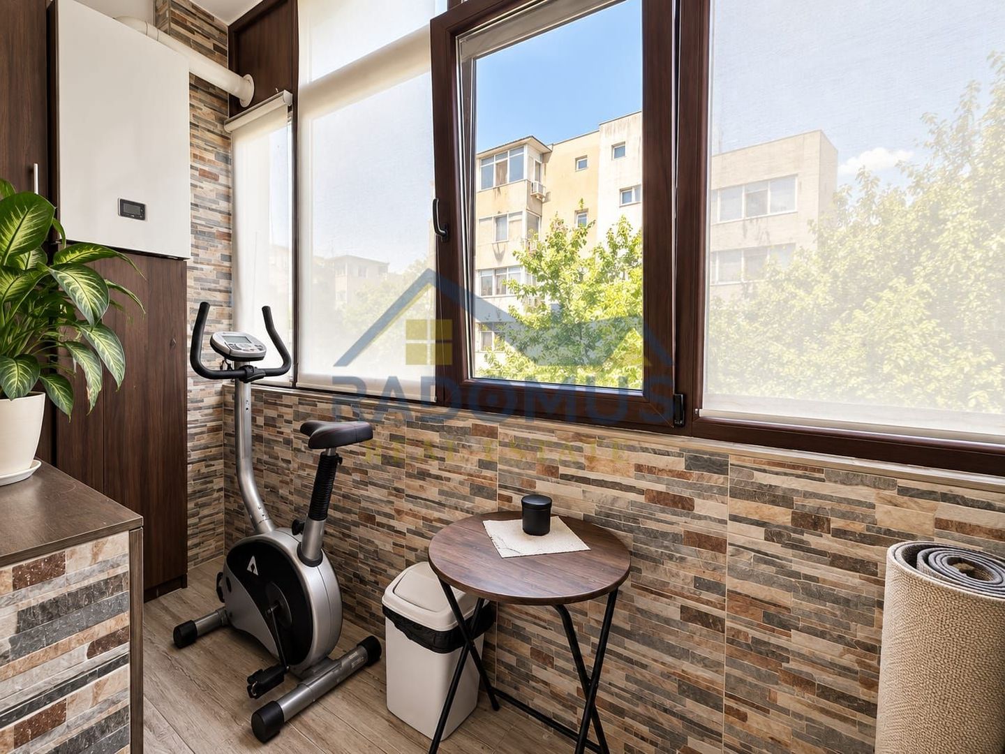 Apartament Dublu - 5 camere - 100 mp Utili - 2 boxe - Mihai Bravu - Poză 15